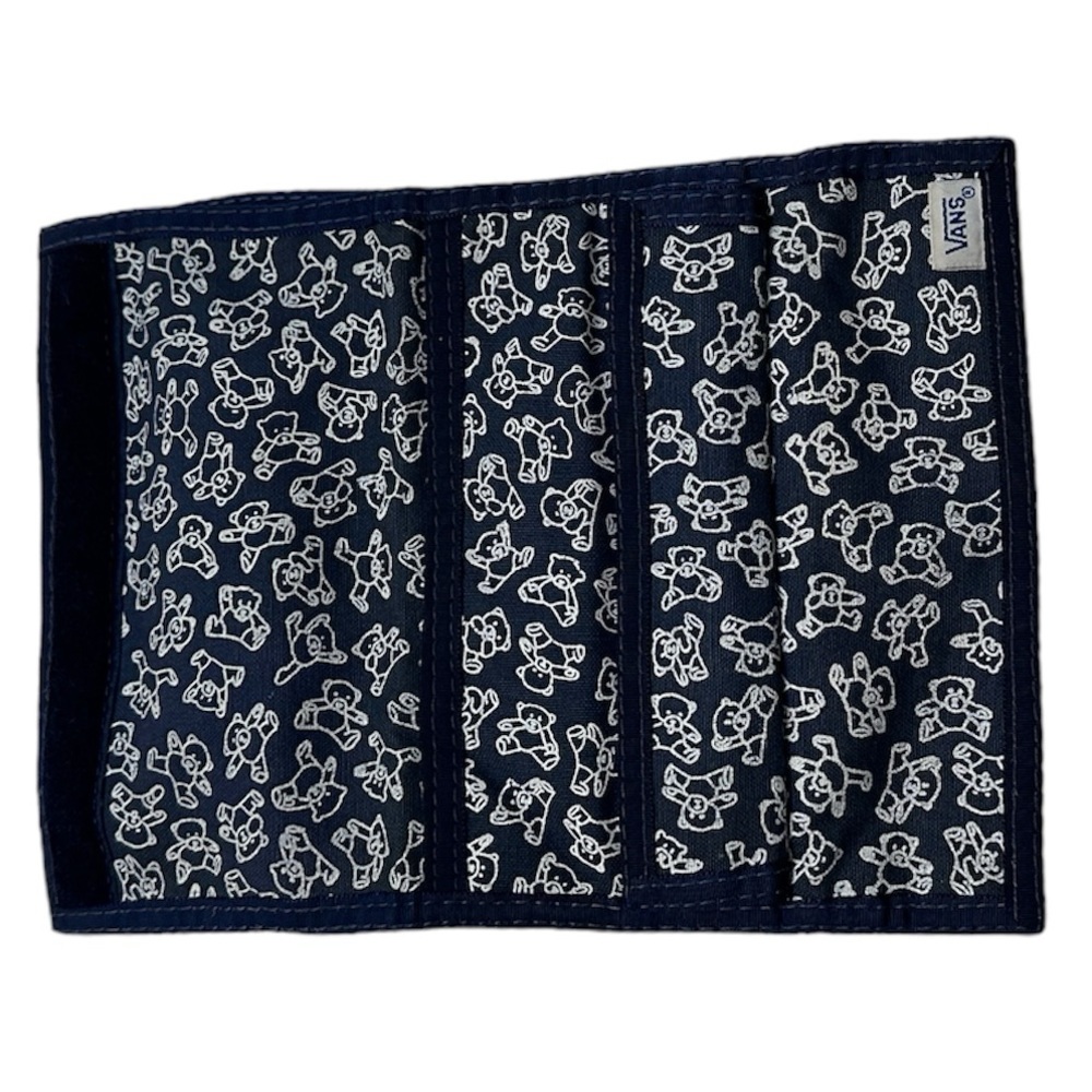 Vans vintage Velcro Wallet with cute bear print and lots of pockets